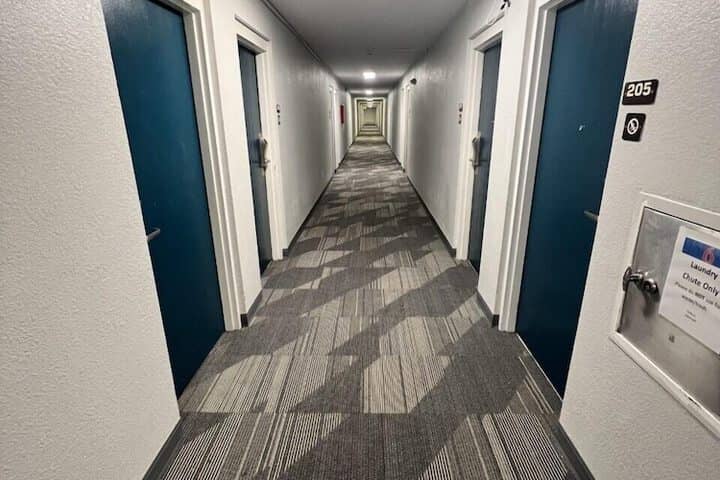 Ballroom/Hall 55 of 61